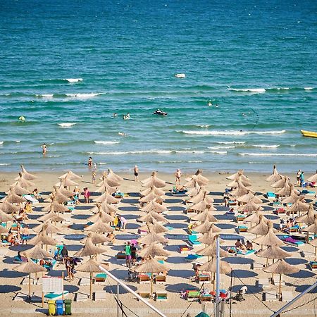 Rusty Sands Apt Spa N Pools Beach Resort Năvodari Eksteriør bilde