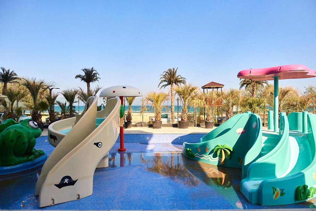 Rusty Sands Apt Spa N Pools Beach Resort Năvodari Eksteriør bilde