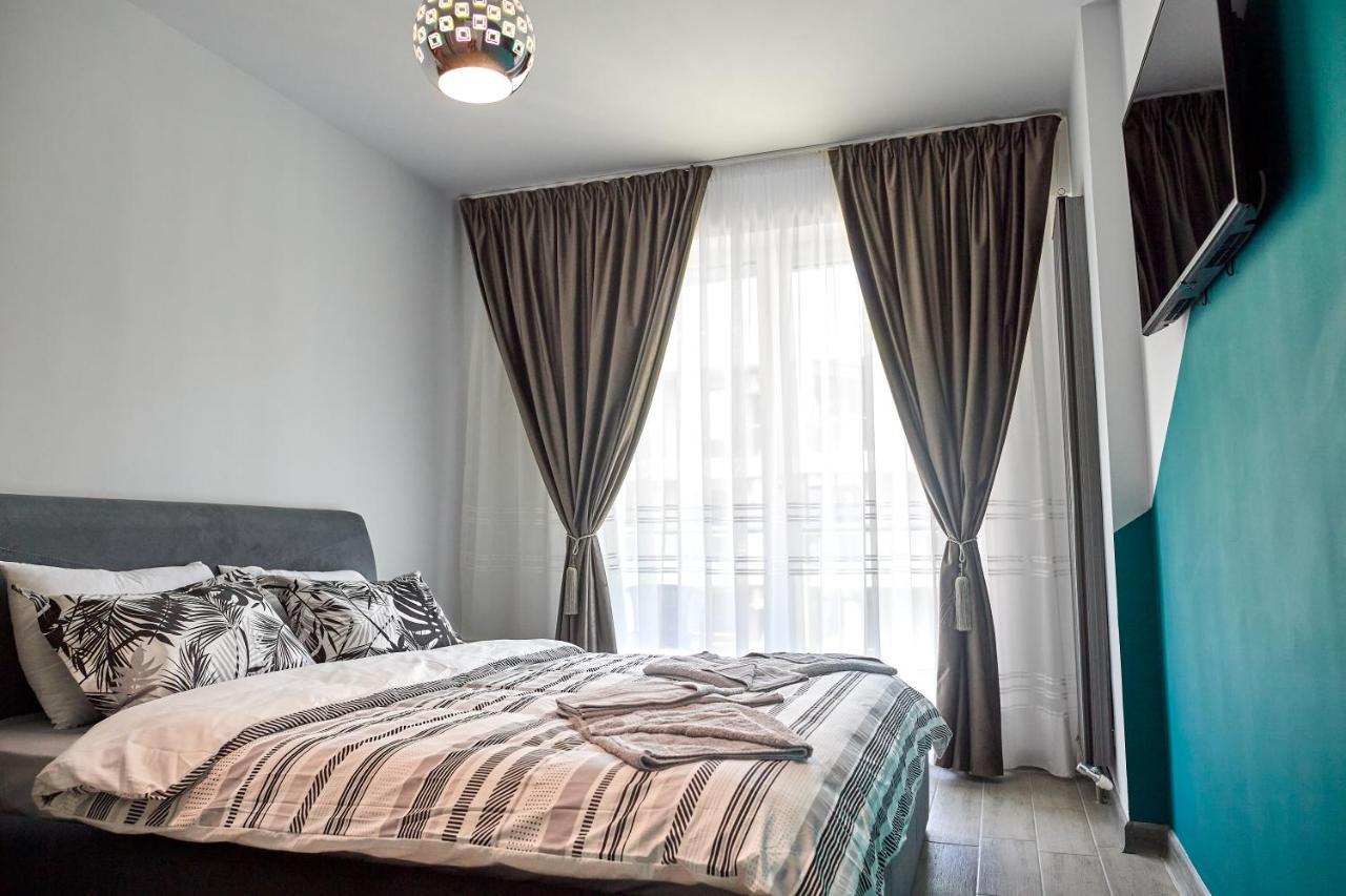 Rusty Sands Apt Spa N Pools Beach Resort Năvodari Eksteriør bilde
