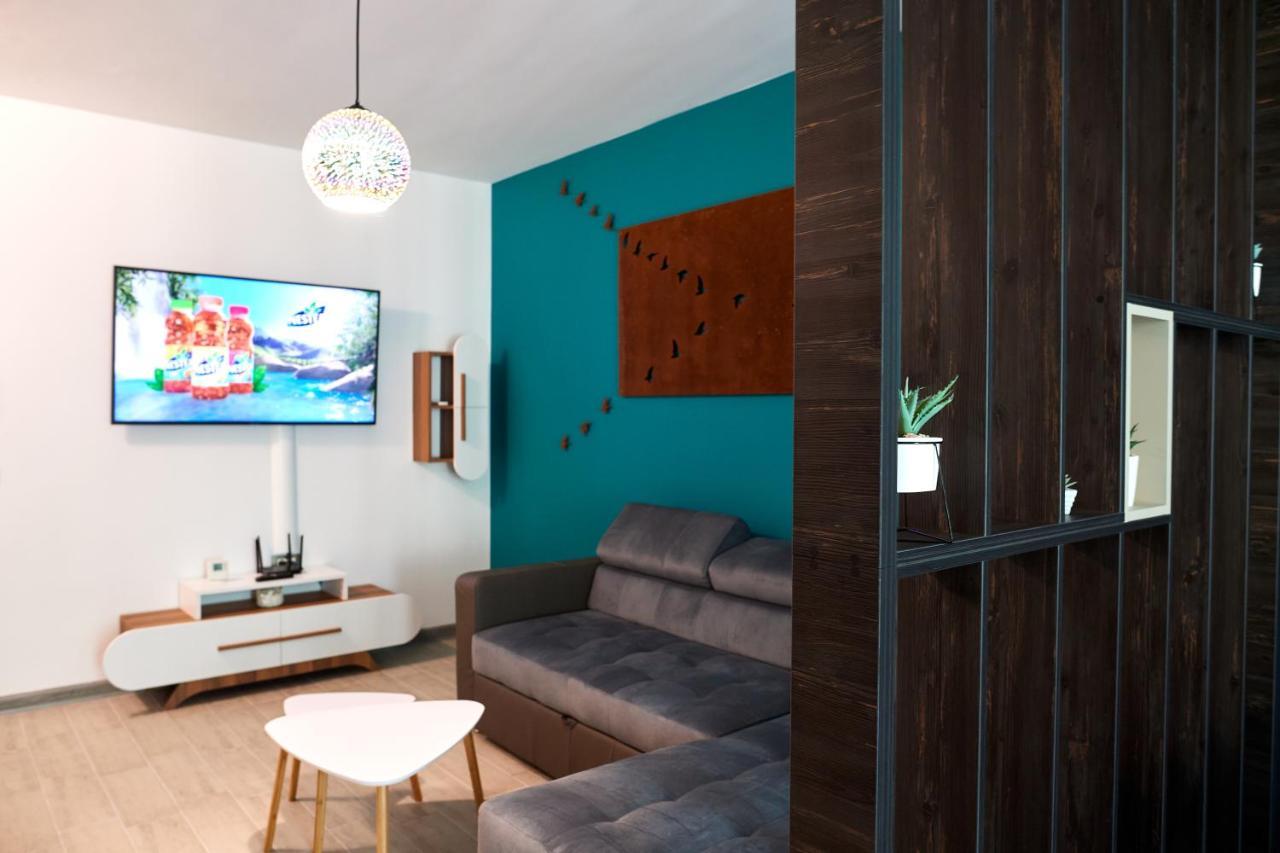 Rusty Sands Apt Spa N Pools Beach Resort Năvodari Eksteriør bilde